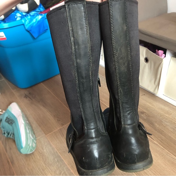 Chaco Boots - Picture 5 of 8